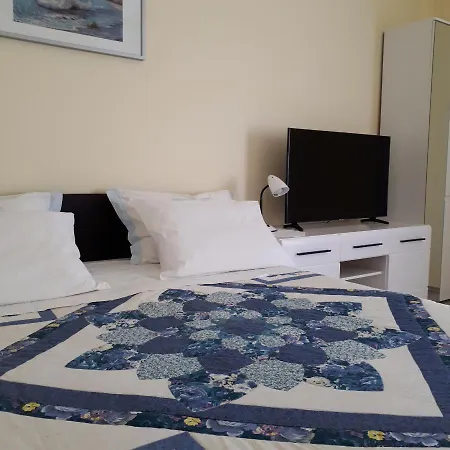 Zora Apartment *