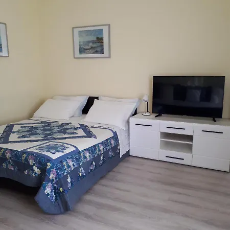 Apartament Zora *
